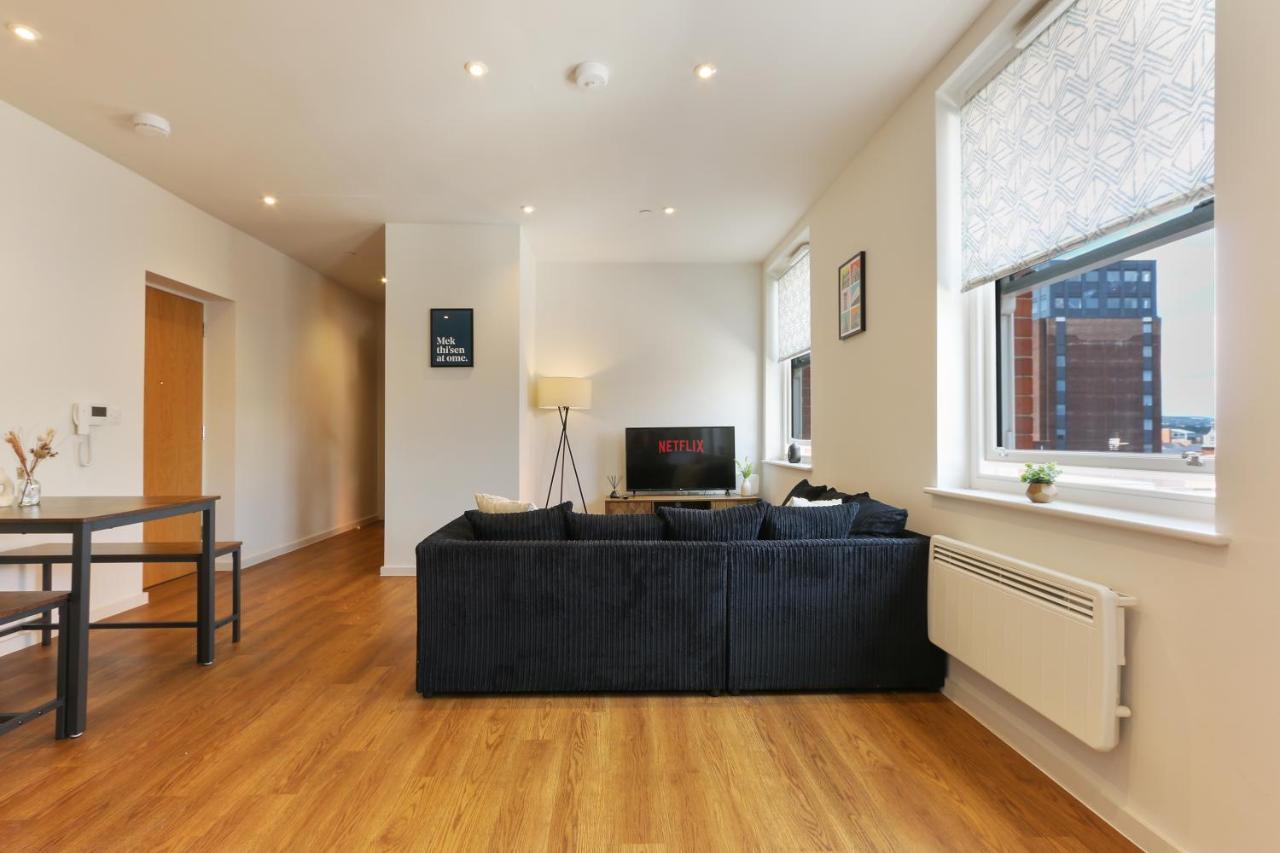 Modern 2-Bed Apartment, Free Parking, City Centre, Netflix & Pet Friendly - Hosted By Stay Host Save Sheffield Exterior foto